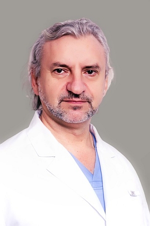 Кривобородов Григорий Георгиевич Заведующий отделением урологии, врач высшей квалификации, доктор медицинских наук, профессор, врач-уролог, врач-онколог
